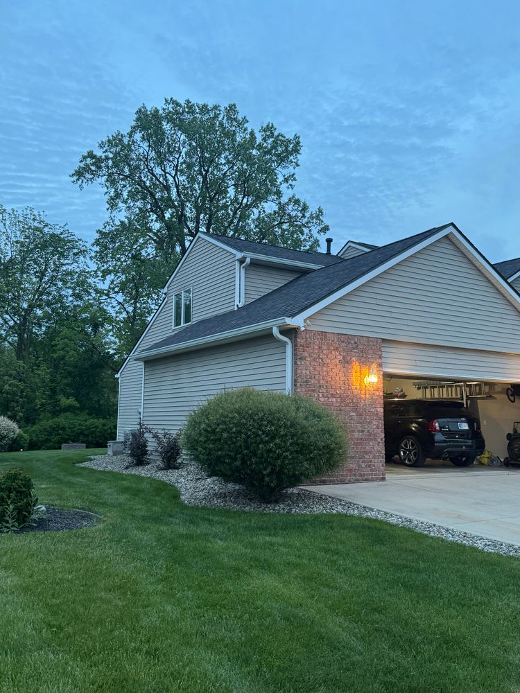 All Photos for Horns Seamless Gutters and Leaf Guards in Huntington,, IN