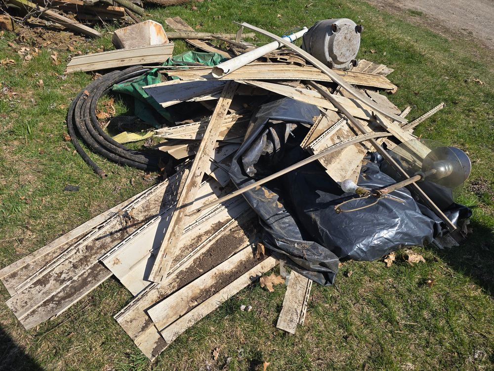 All Photos for Newton's Junk Removal Services in Saline, MI