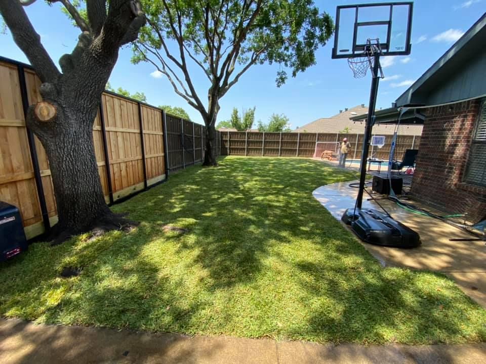 Landscaping for The S&L Good Fellas LLC in Irving, TX