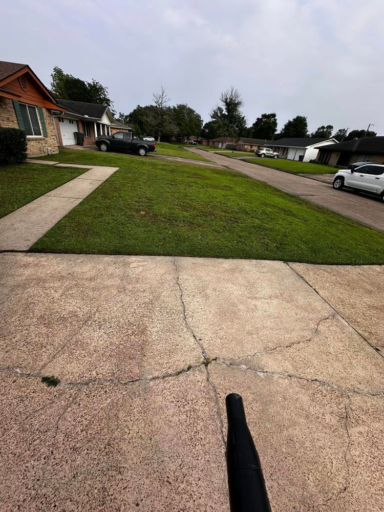 All Photos for C&R Landscaping LLC in Beaumont, TX