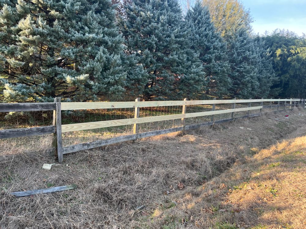 All Photos for Small Town HandyMen in Cross Plains, TN