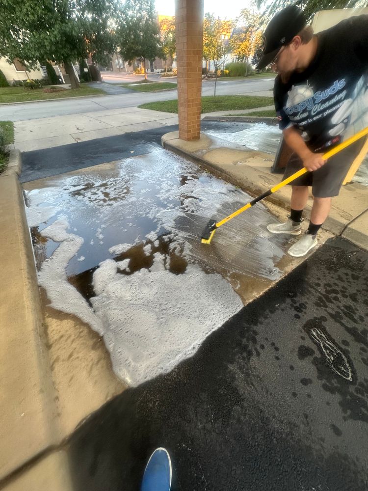 Commercial for Soapy Suds Services in St. Charles, IL