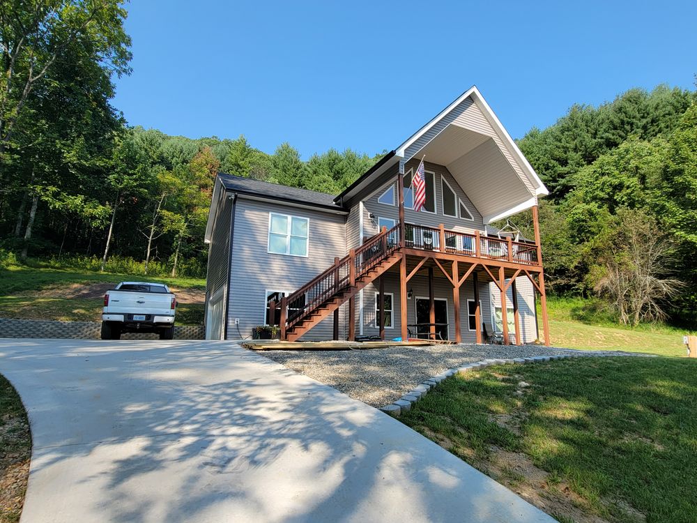 All Photos for Dotson Seamless Guttering LLC in Mars Hill, NC