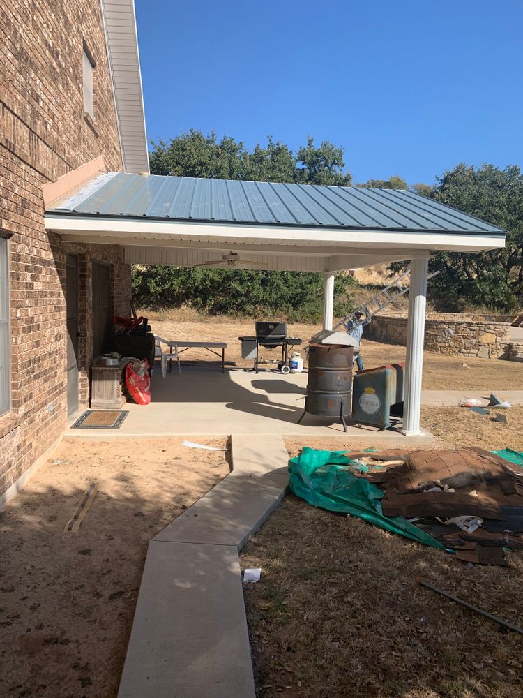 Roofing for D L Construction  in Ballinger, TX