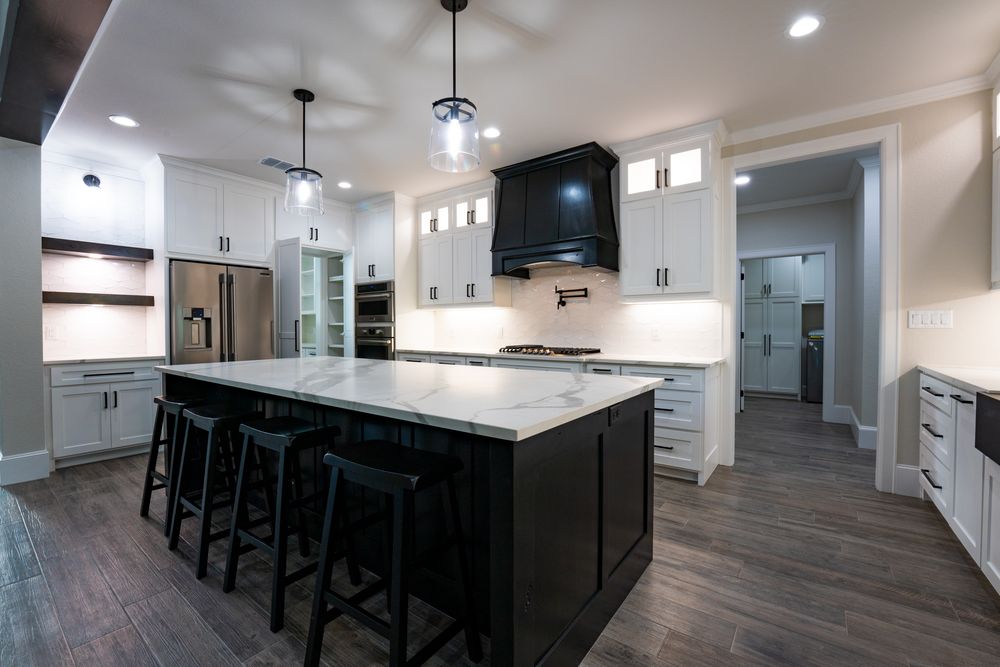 Kitchen for Neely Construction & Design LLC in Chandler, TX
