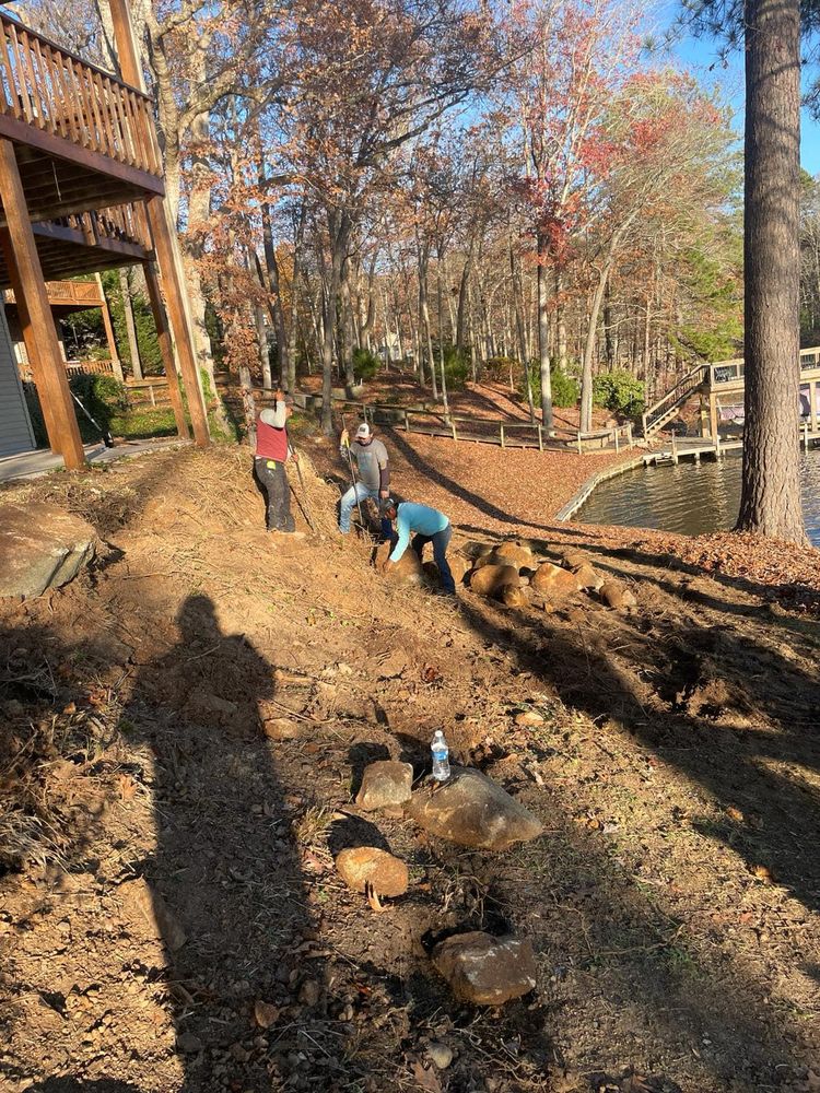 All Photos for Rosales Landscaping LLC in Lake Gaston, North Carolina