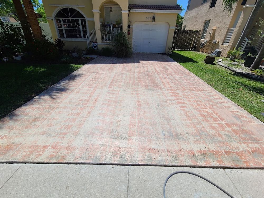 Pressure Washing for AJ's Pressure Cleaning & Painting in Pembroke Pines, FL