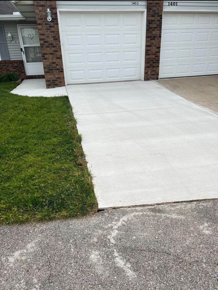 All Photos for Bermuda Roofing and Remodeling in Elkhart, IN