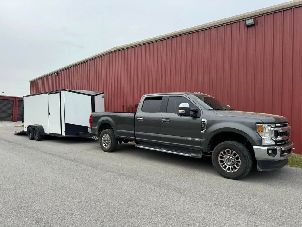 Our commercial moving service is perfect for businesses looking to relocate their office spaces efficiently and safely. Trust our experienced movers to handle all aspects of your move seamlessly. for Erikson Movers  in Pea Ridge, Arkansas