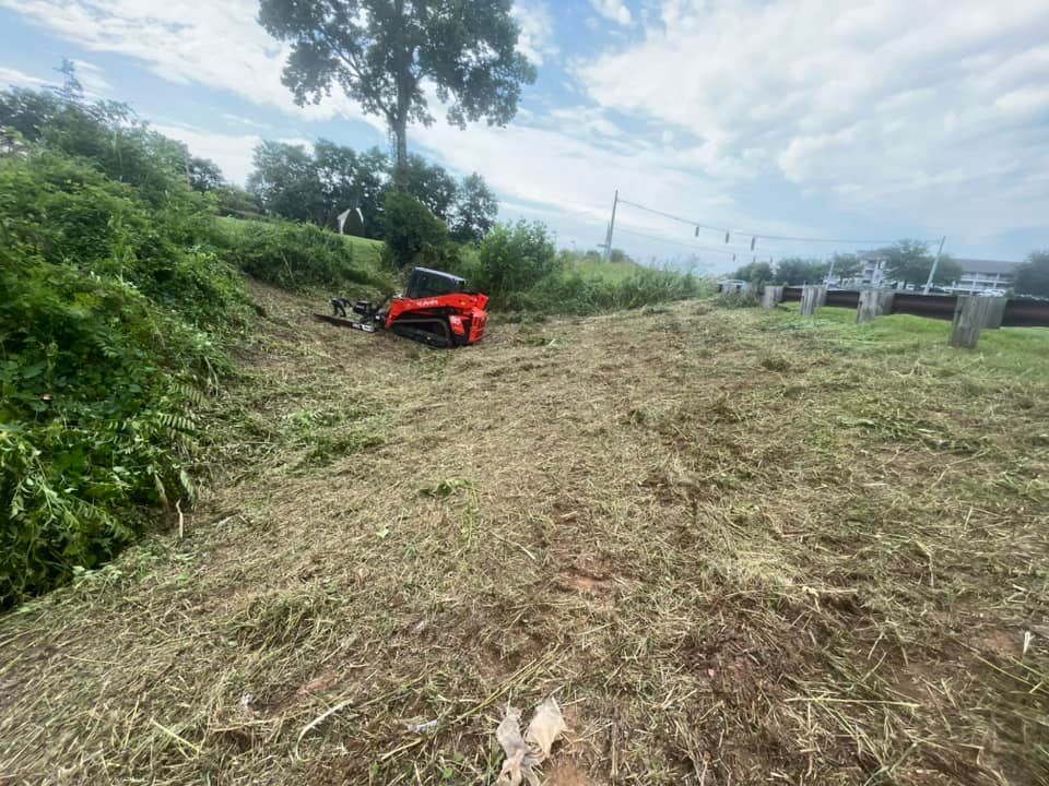 Land Clearing for Taylormade Land Service LLC in Hopkins County, KY