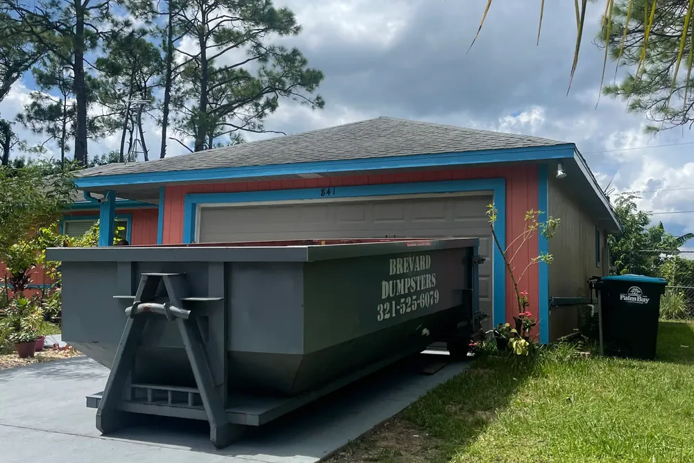 Dumpsters for Brevard Dumpsters in Palm Bay, FL