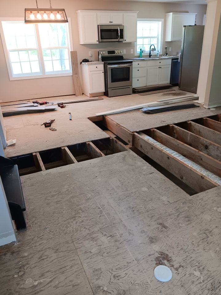 Subfloor repair and Beam Shoring for Dead Tree General Contracting in Carbondale, Illinois