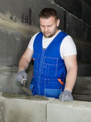 Wall Builders LLC team in Independence, MO - people or person