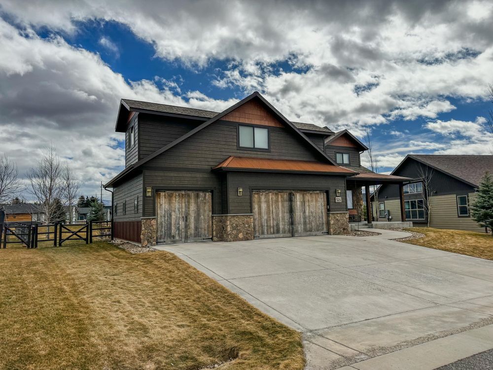 Garages for R&H Homes in Bozeman, MT