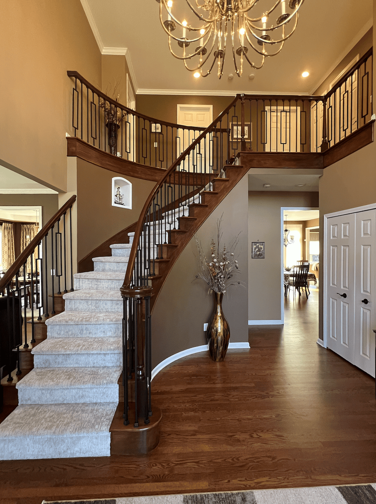 STAIRCASE REMODELING
MODERNIZE YOUR STAIRCASE for Apex Painting in Livonia, MI