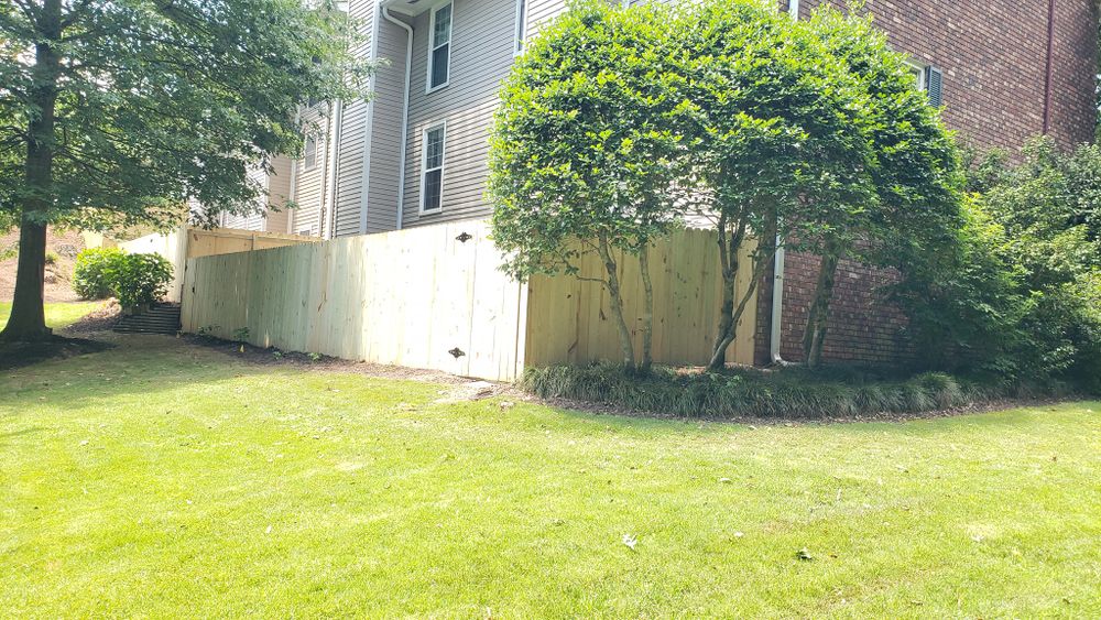 Fences for Everest Fencing in Cartersville,  GA