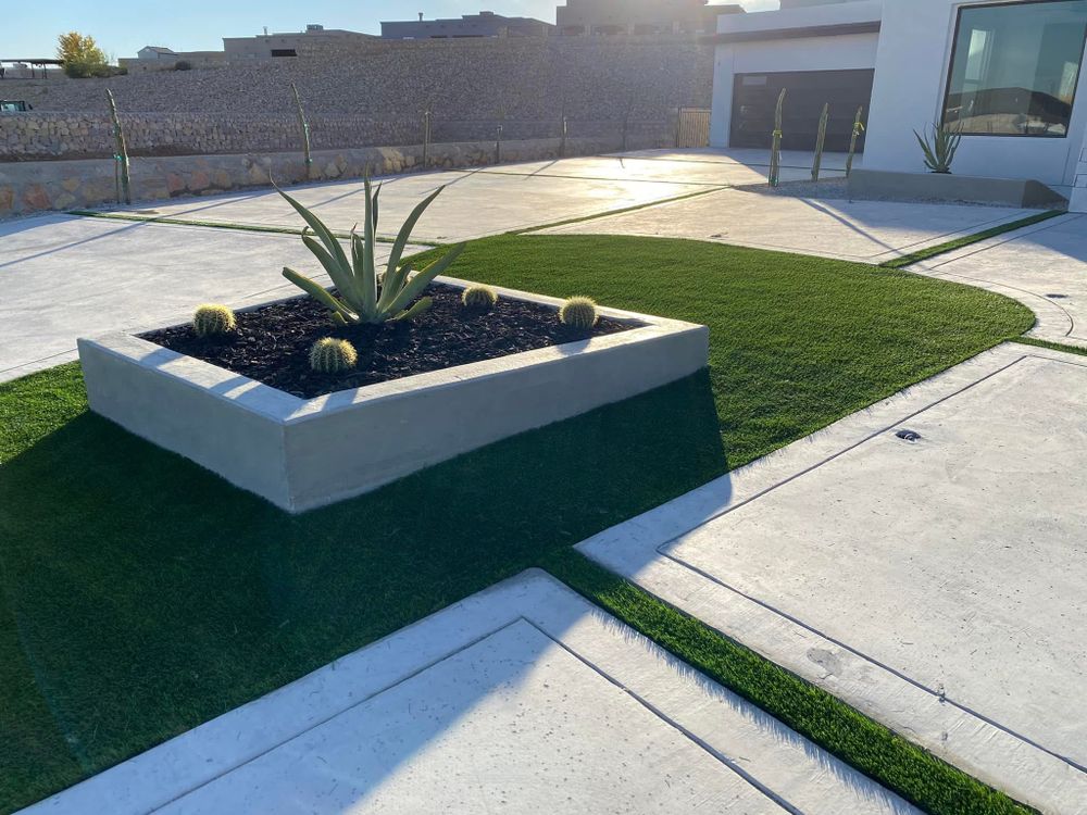 Landscaping for Inova Hardscape in El Paso, TX