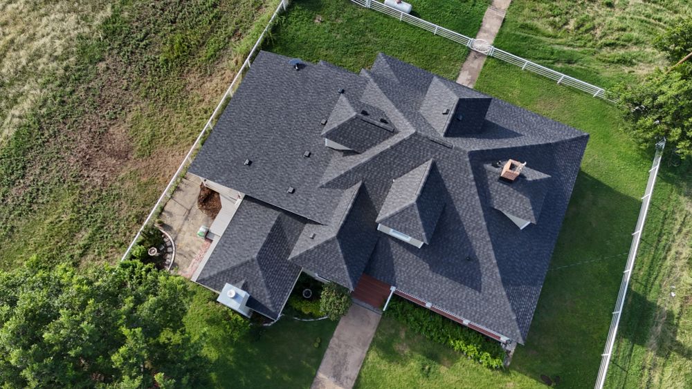 All Photos for Barcenas Roofing & Remodeling in San Saba, TX