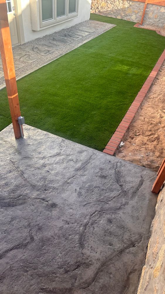 Landscaping for Inova Hardscape in El Paso, TX