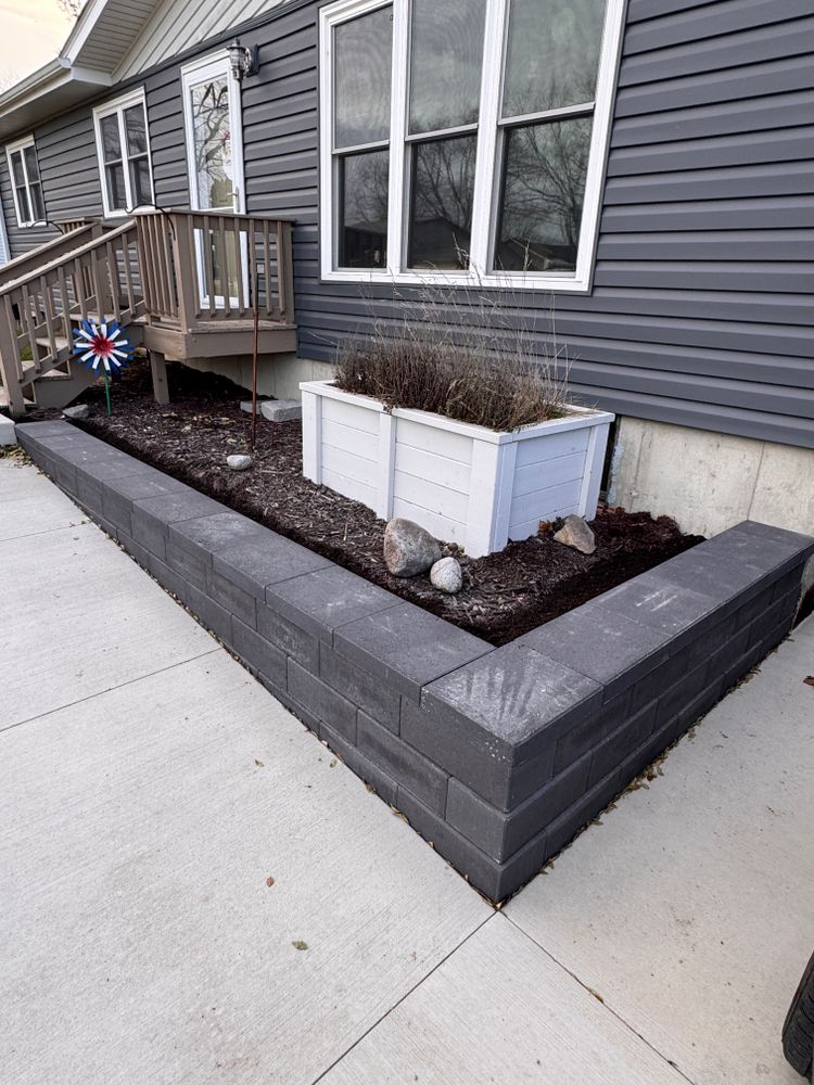 Hardscaping Landscaping for H&L Lawn Care LLC in Twin Lakes, WI