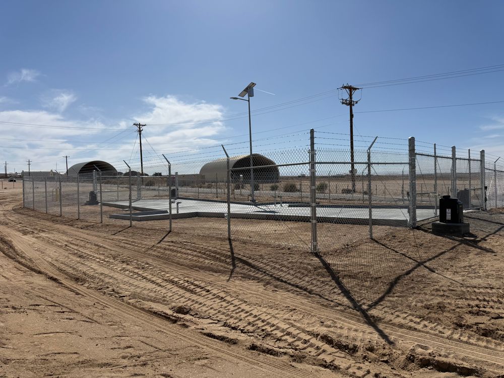 Fences for Ellis Fence CO in Barstow, CA