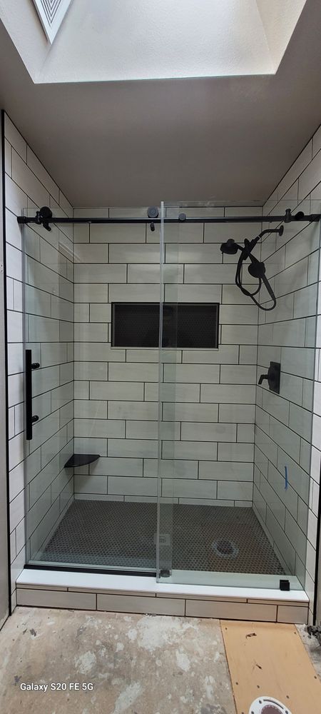 Bathroom remodels for Dawson Remodeling in Lake Stevens, WA