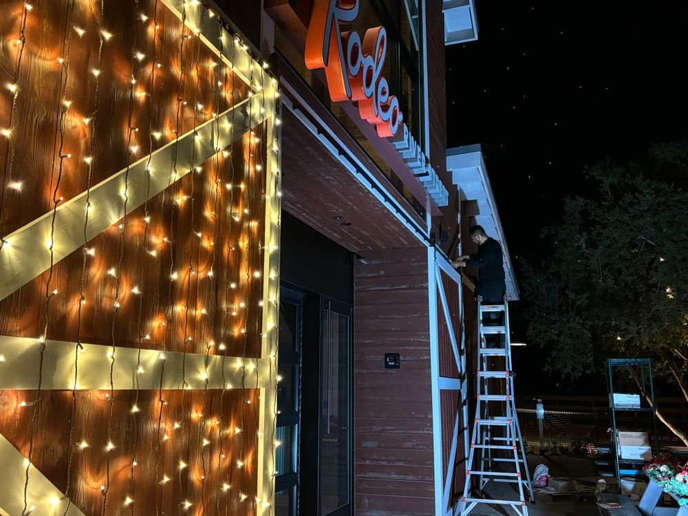 Holiday Lighting for Elite Shine Property Services: The #1 Choice for Window & Exterior Cleaning in South OC in Orange county, CA