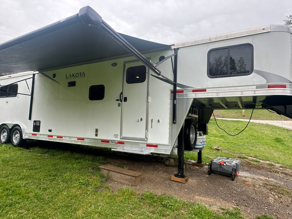 Camper washes  for 5 Star Hot Wash Services in Ashland, KY