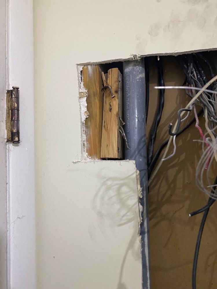 All Photos for Nominal Voltage in Orlando, FL