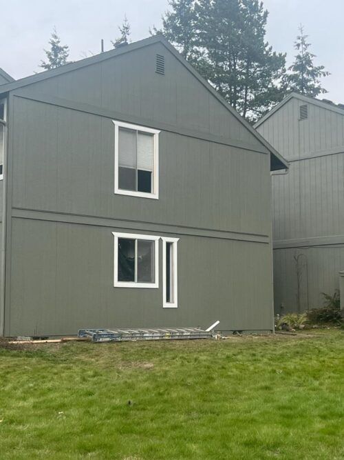 Enhance your home with our expert vinyl siding house services, offering durable protection and a modern appearance. Our skilled team ensures high-quality installation for long-lasting beauty and improved energy efficiency. for Green O Construction in Portland, OR