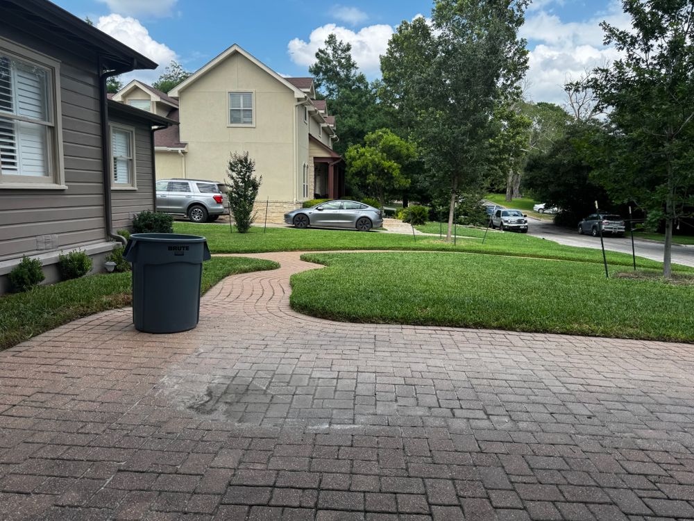 Lawn & Landscaping for Exellent lawn services in San Antonio, TX