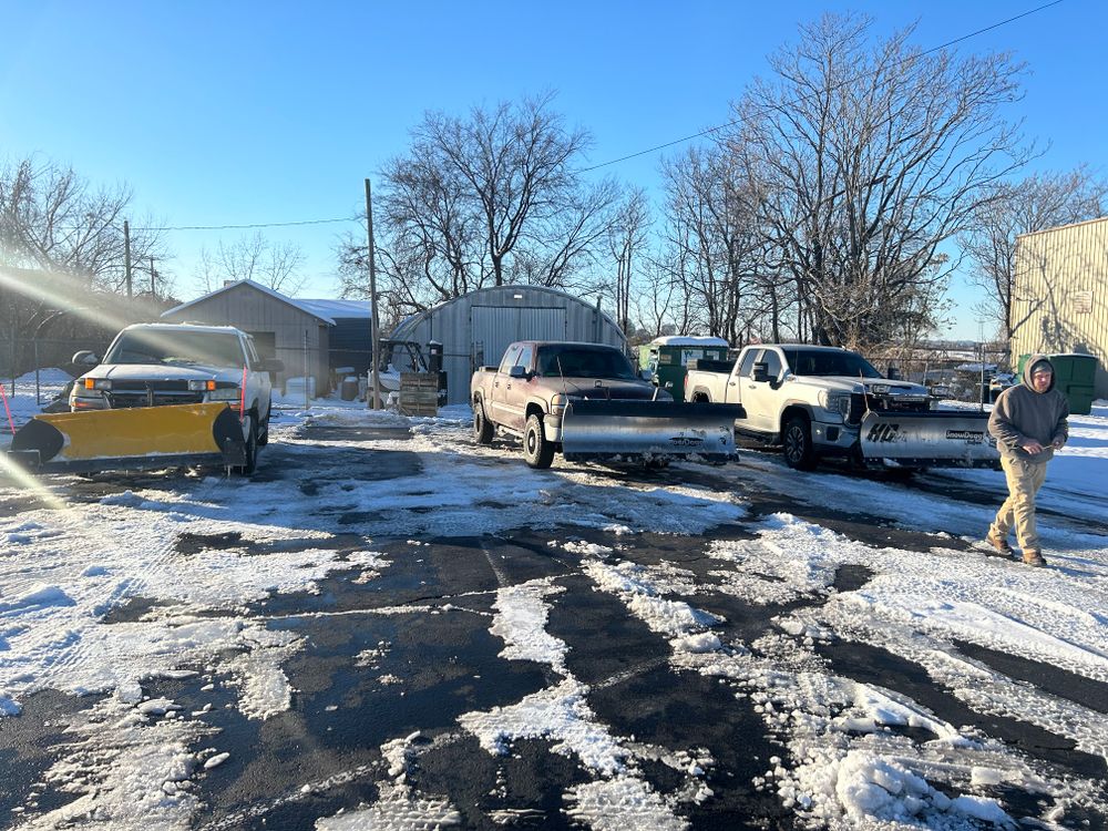 We also offer commercial property services such as landscaping, irrigation system installation and maintenance, snow removal and seasonal clean-ups for businesses and organizations. for Mid South Lawn Inc. in Nashville, TN