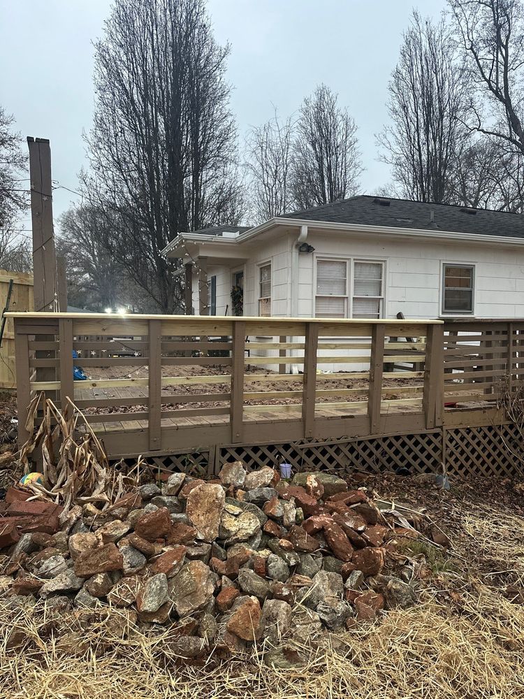 Decking / Fencing for Rescue Grading & Landscaping in Marietta, SC