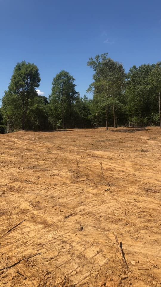 Excavating for Maness Trucking & Excavation in Lexington, TN