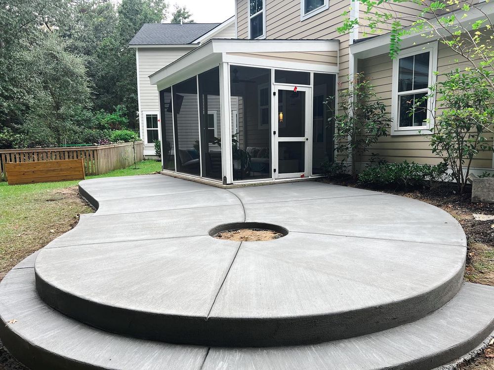 Enhance your home's curb appeal with our reliable exterior concrete services. We specialize in driveways, patios, and walkways that are both durable and aesthetically pleasing for long-lasting outdoor beauty. for Low Tide Concrete in Charleston, SC