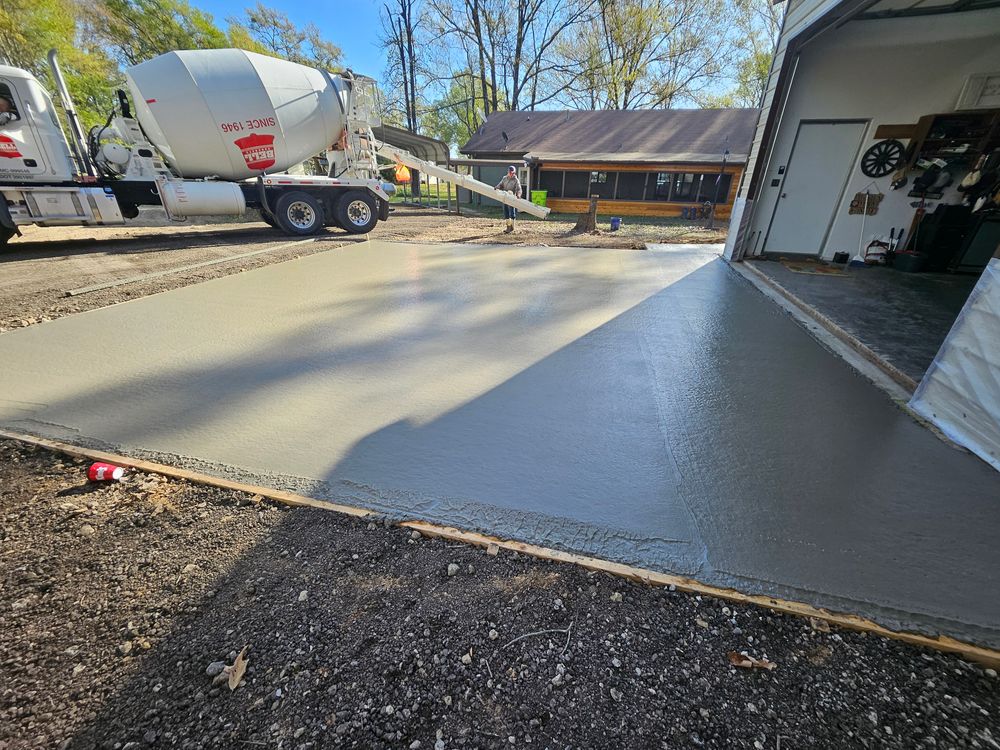 Mowing for Ornelas Lawn Service in Lone Oak, Texas