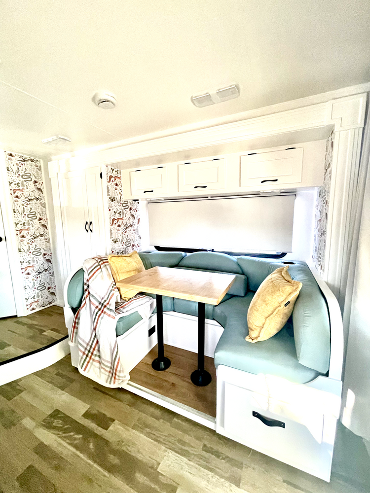 All Photos for Mauka to Makai RV Renovations in Los Angeles, CA