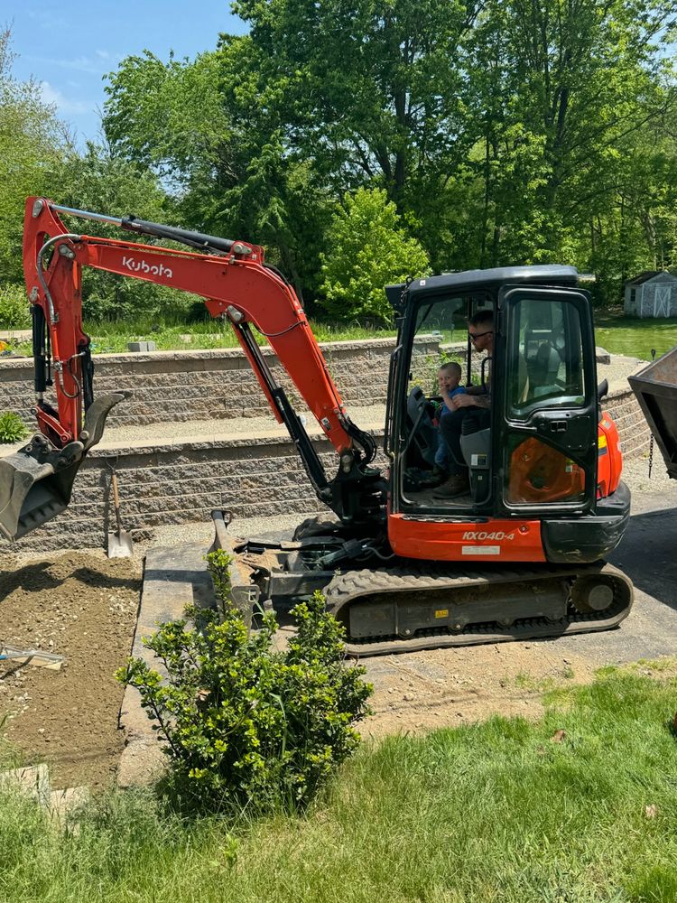 Cardinal Landworks LLC team in Canterbury, CT - people or person