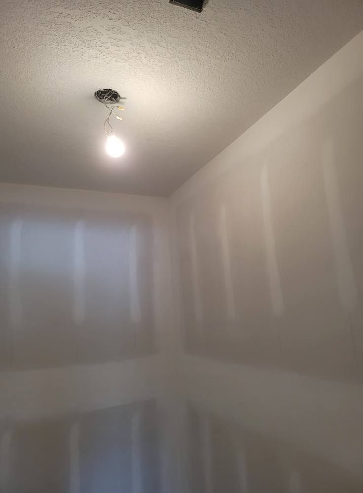 Our expert Drywall Repair service swiftly restores walls to their flawless state, addressing holes, cracks, and imperfections with precision. Ensure seamless finishes that blend perfectly with your home's aesthetic. for Taylor Drywall LLC in Kansas City, MO