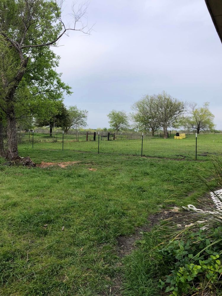 Landscaping for Piña’s Lawncare in Waco, TX