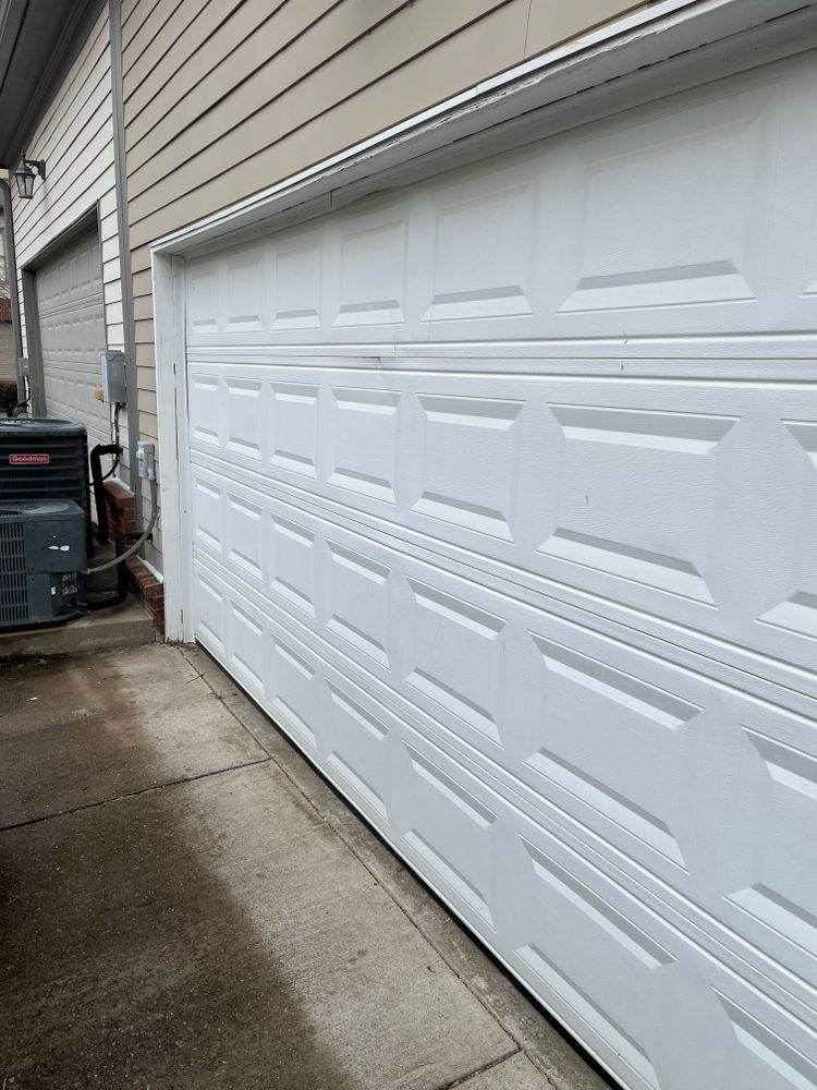All Photos for Skyward Garage Door in Spring Hill, TN