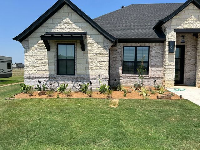 All Photos for L & L Yard Services in Weatherford,  TX