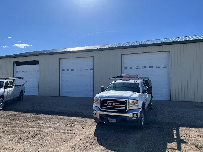 All Photos for 423 Garage Doors in Signal Mountain, Tennessee