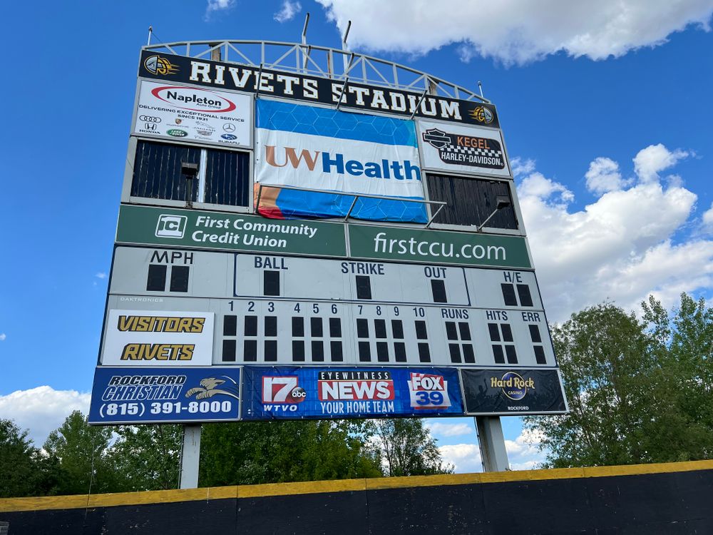 All Photos for MTZ Signs in Janseville, WI