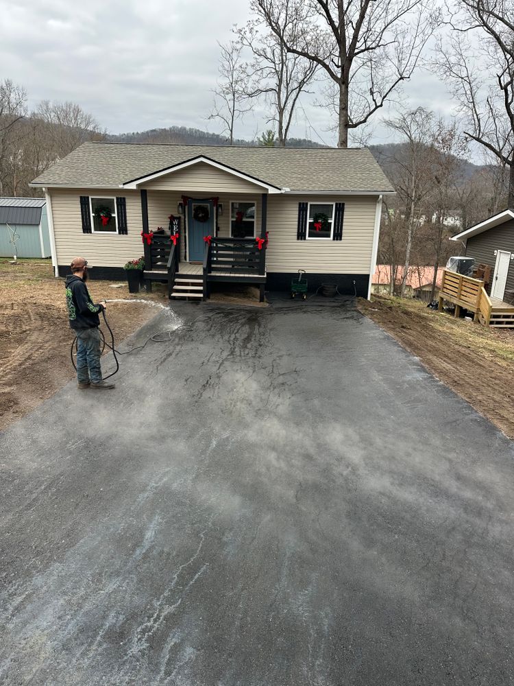 All Photos for Metzler Paving and Sealcoating LLC in Jacksboro, TN