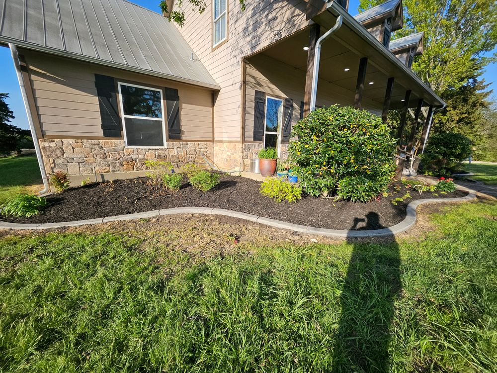 All Photos for Ornelas Lawn Service in Lone Oak, Texas