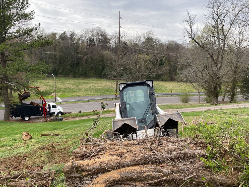 All Photos for Real Deal Lawn Care in Goodlettsville, TN