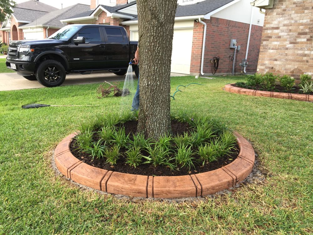 Before & Afters for Texas Curb N Borders in Houston, TX
