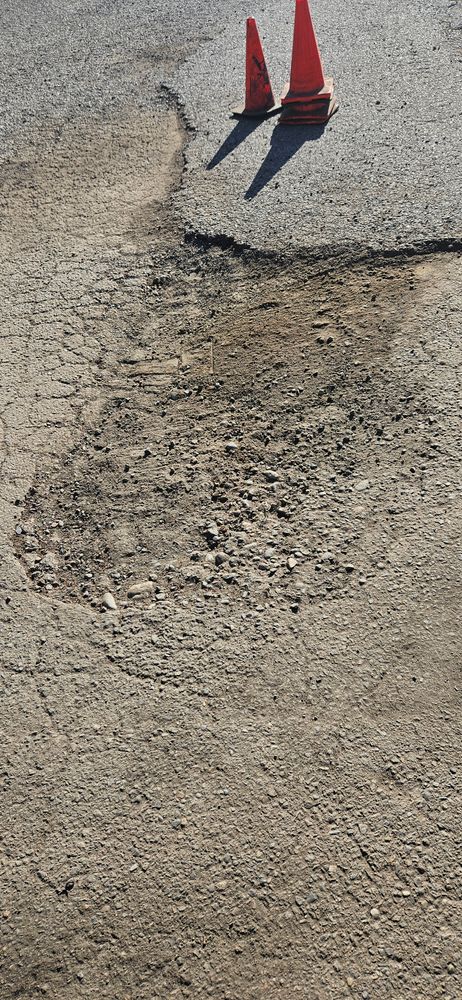 Asphalt repair maintenance  for Mid-Mountain Maintenance in Bonney Lake, WA