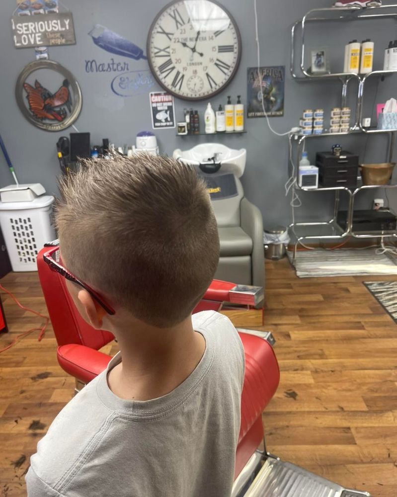 All Photos for LGND CUTS in Williston, ND